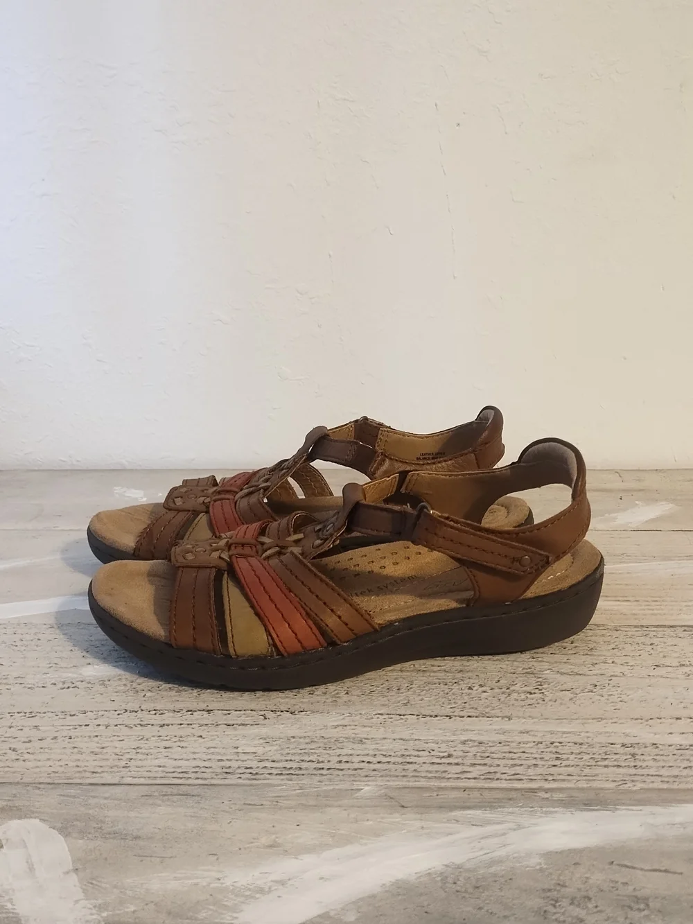 Earth Origins weiltek system Women Brown Leather Strappy Comfort Sandals Size8.5